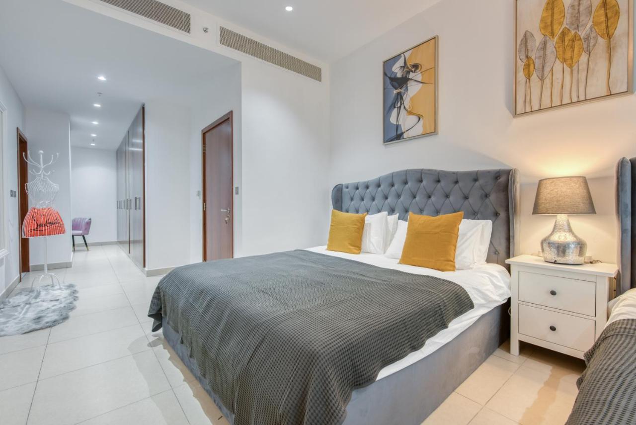 The Penthouse Near Burj Khalifa And Dubai Mall Экстерьер фото