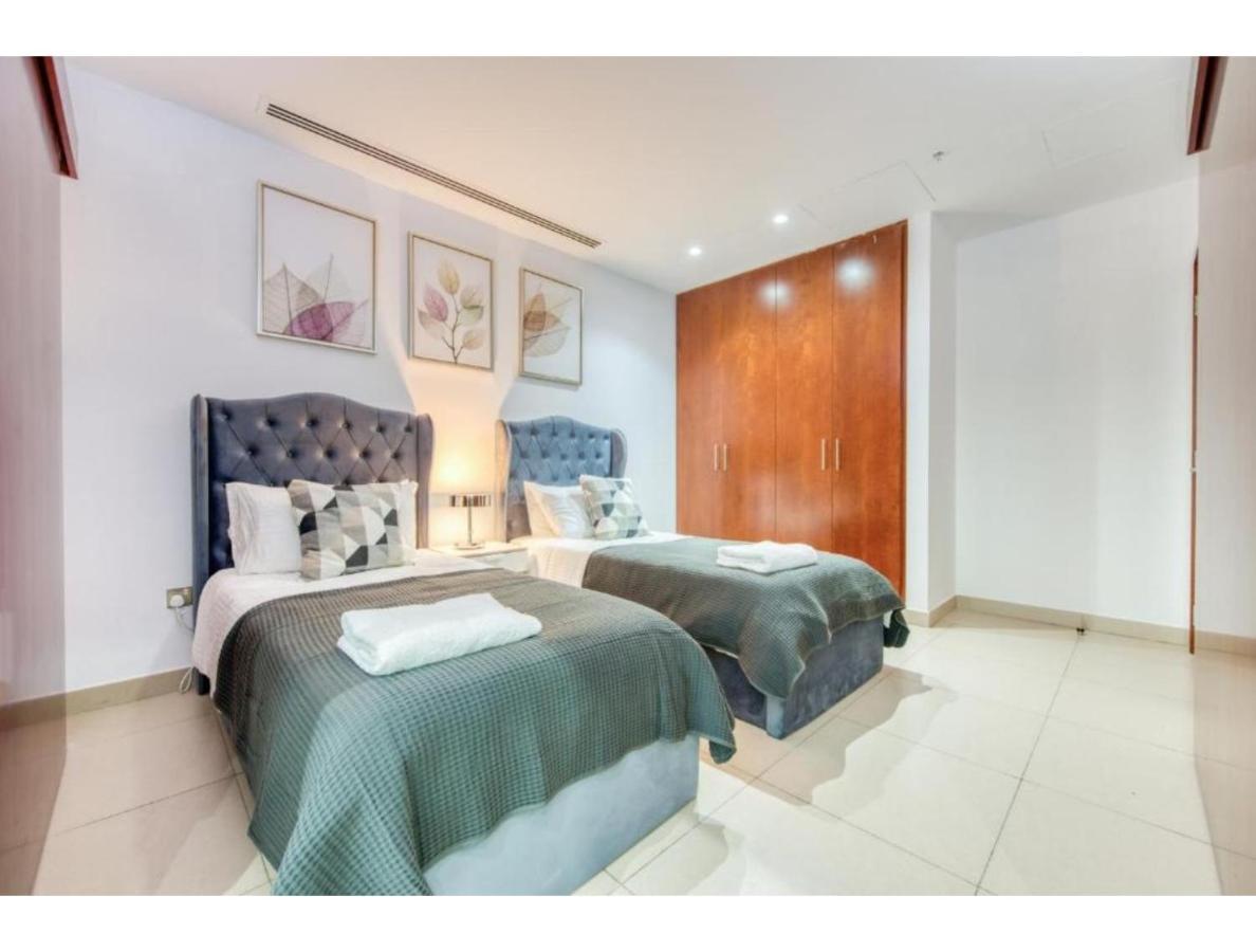The Penthouse Near Burj Khalifa And Dubai Mall Экстерьер фото